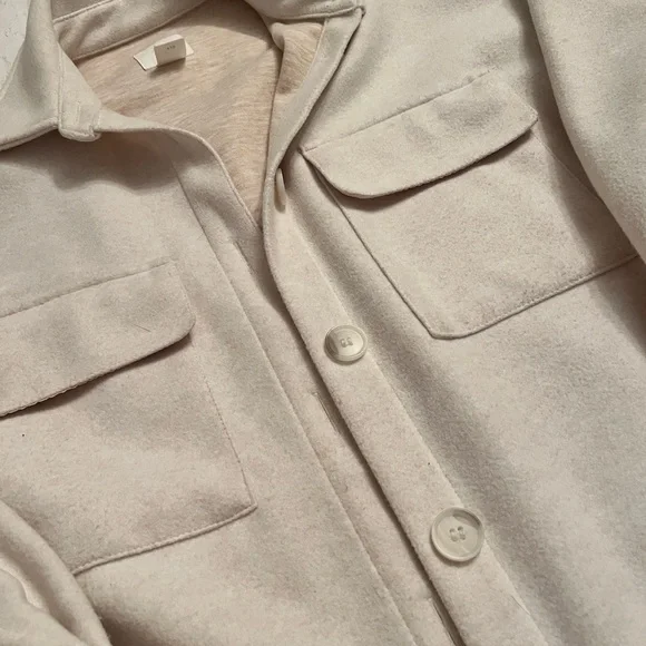 SOLD H&M Shacket - Picture 2 of 2